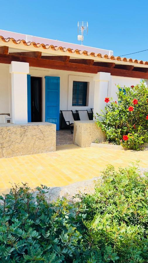 Casa Vicent Campanitx Es Pujols Villa Exterior foto